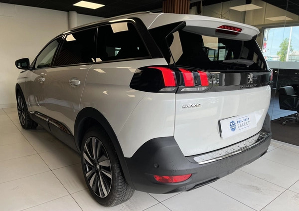 Peugeot 5008 cena 119900 przebieg: 120178, rok produkcji 2019 z Chojnice małe 466